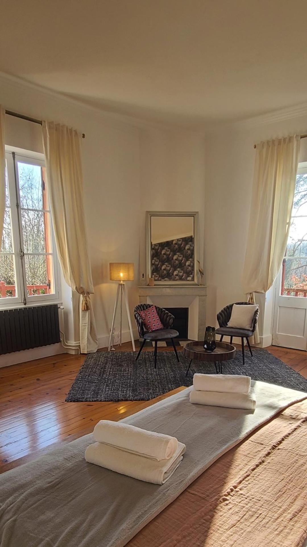 Bed and Breakfast Le Manoir Du Moulin De Madame Villeneuve-sur-Lot Zimmer foto