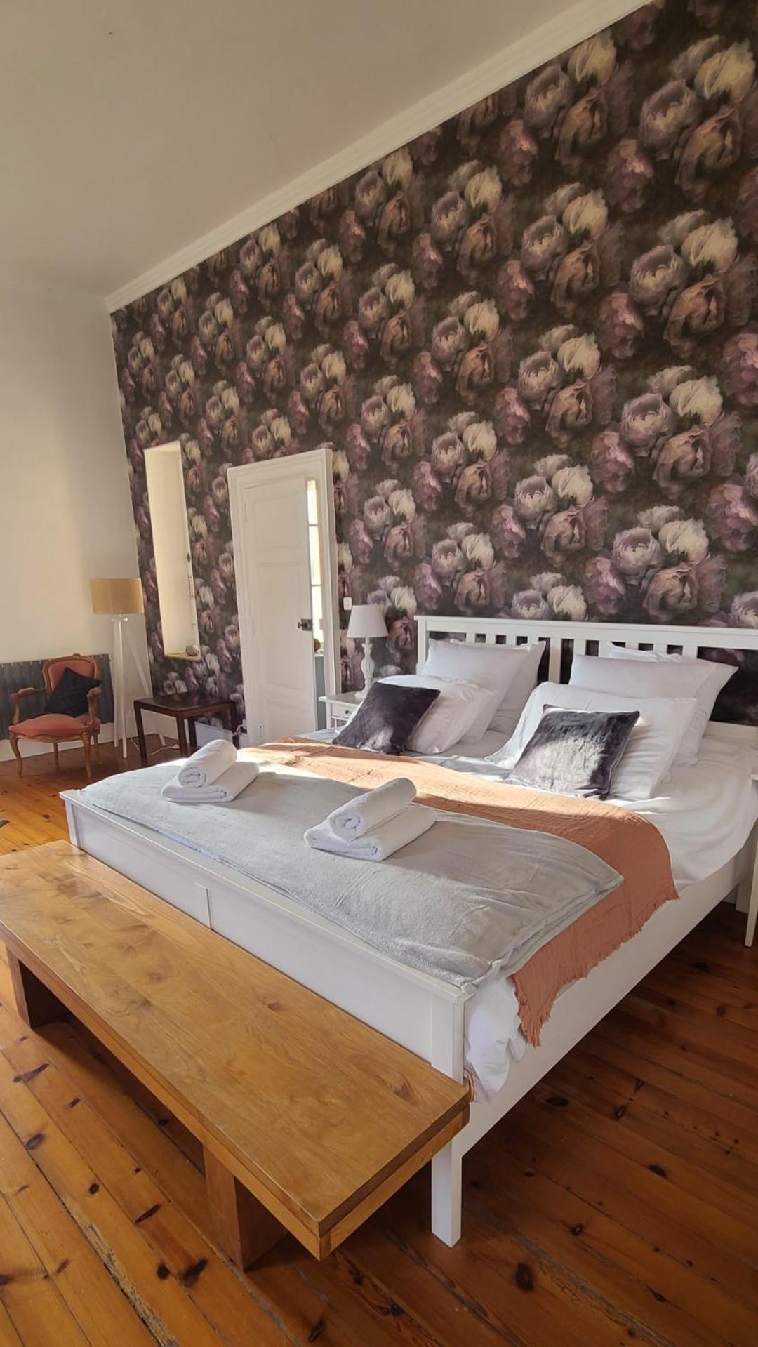 Bed and Breakfast Le Manoir Du Moulin De Madame Villeneuve-sur-Lot Zimmer foto