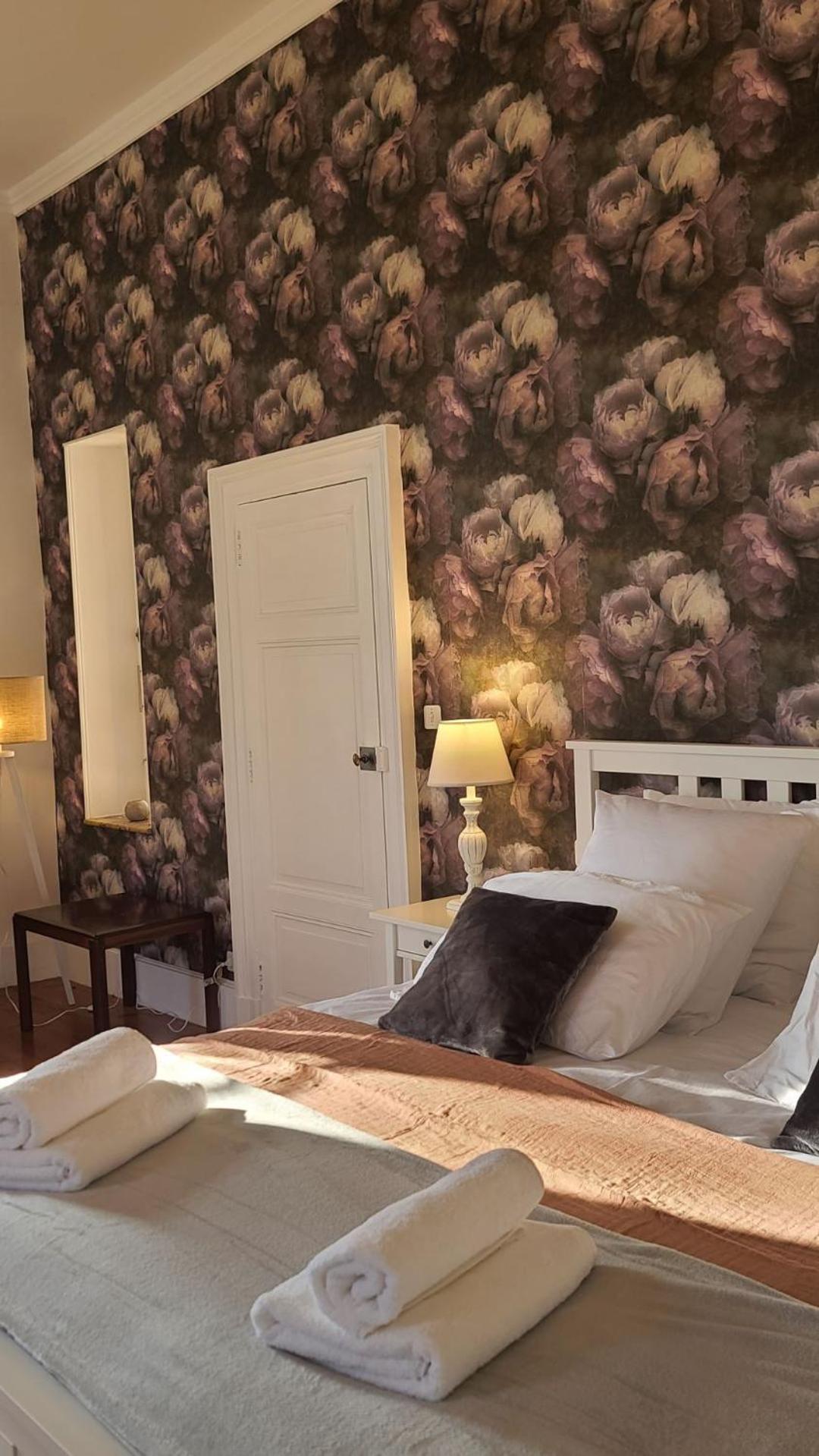 Bed and Breakfast Le Manoir Du Moulin De Madame Villeneuve-sur-Lot Zimmer foto