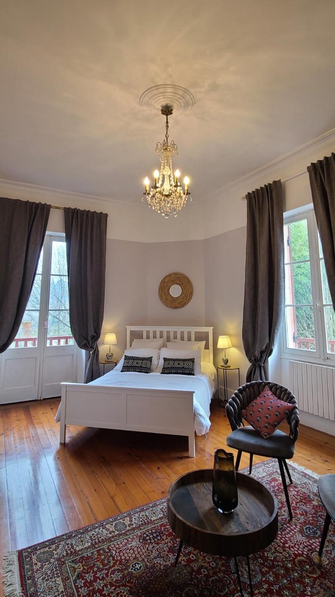 Bed and Breakfast Le Manoir Du Moulin De Madame Villeneuve-sur-Lot Zimmer foto